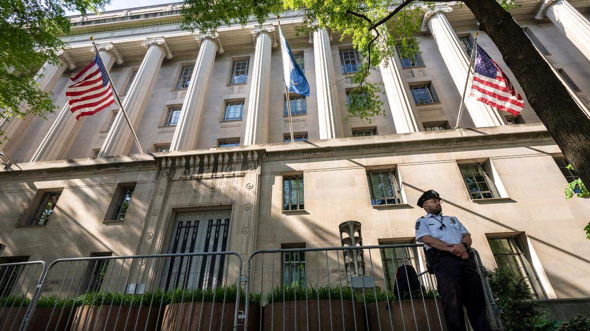 Foto de archivo. El Departamento de Justicia de Estados Unidos solicitó a una corte federal de apelaciones restituir las condenas a un exejecutivo de Fox y de una empresa de marketing y medios deportivos sudamericanos en la investigación de sobornos de la FIFA.