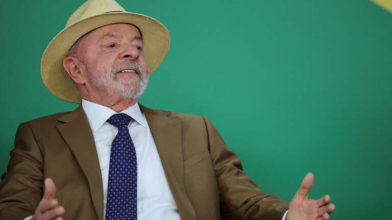 Ventaja de Lula sobre Flavio Bolsonaro se reduciría en balotaje en Brasil, según sondeo