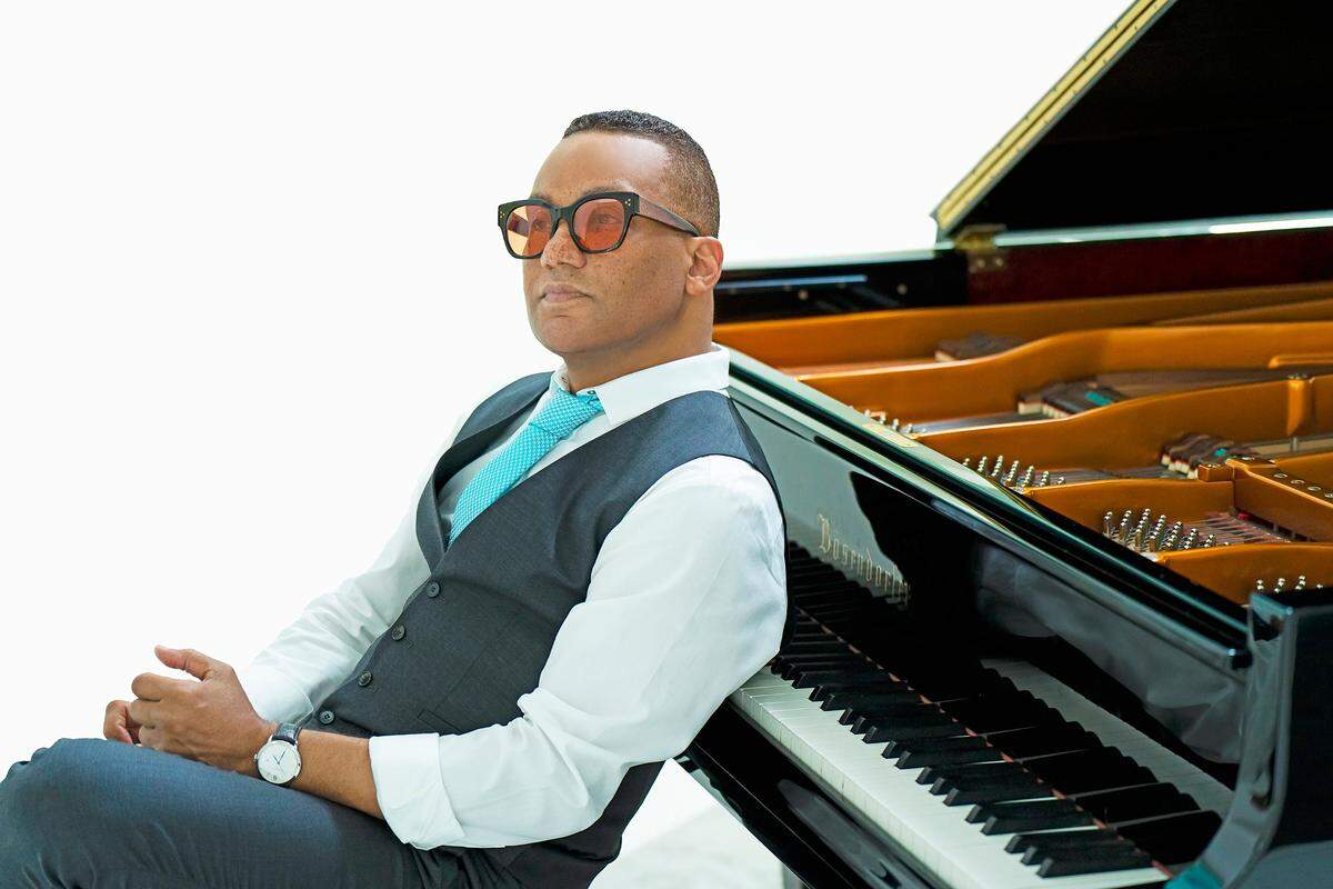 Gonzalo Rubalcaba presenta 'Solos'&nbsp;y&nbsp;'Skyline',&nbsp;dos nuevas propuestas musicales.