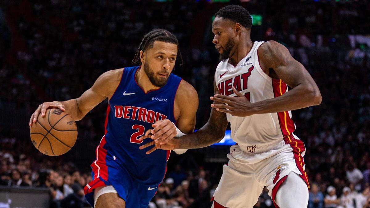 Haywood Highsmith (der.) prospera en su rol con el Heat al comienzo de esta temporada. Destaca en el lado ofensivo y defensivo. 