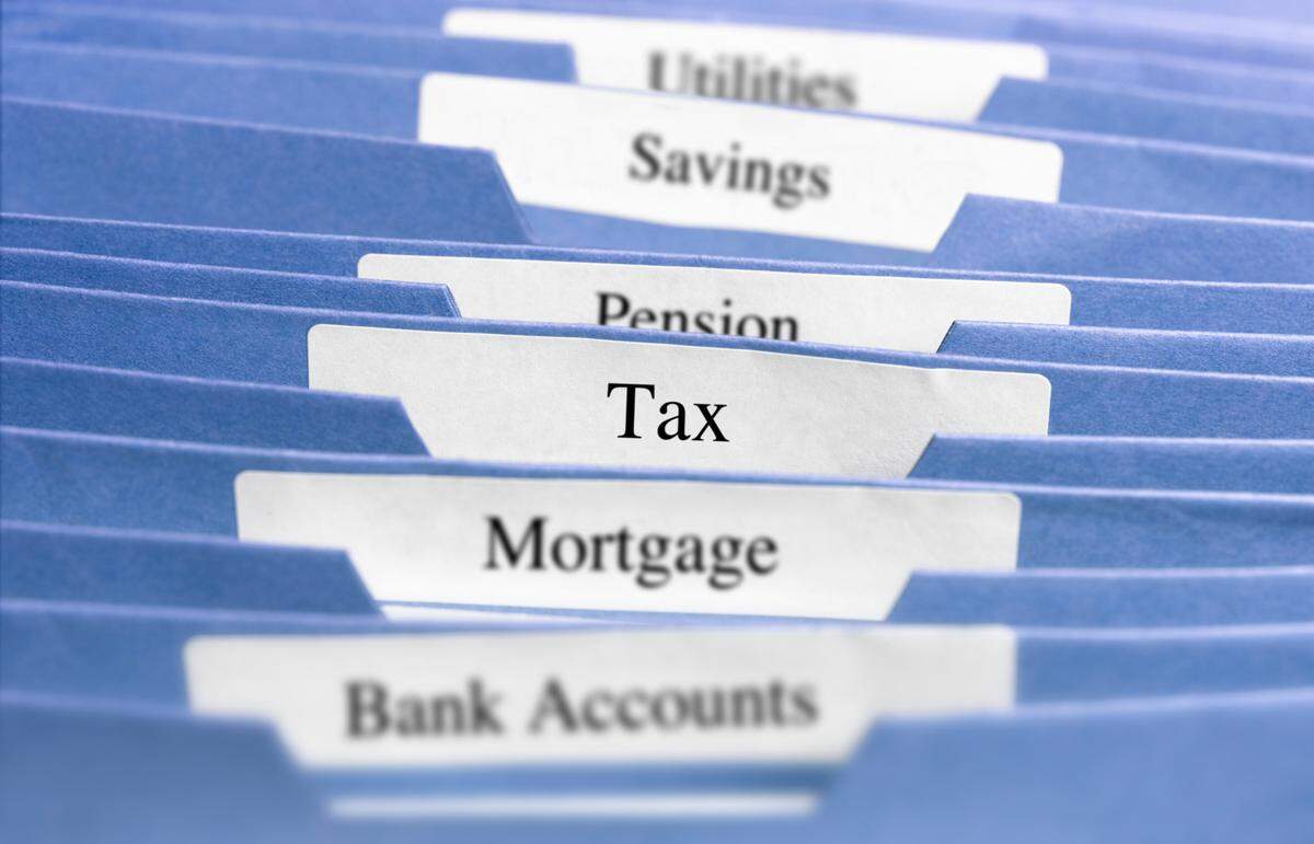 Hanging files/tax