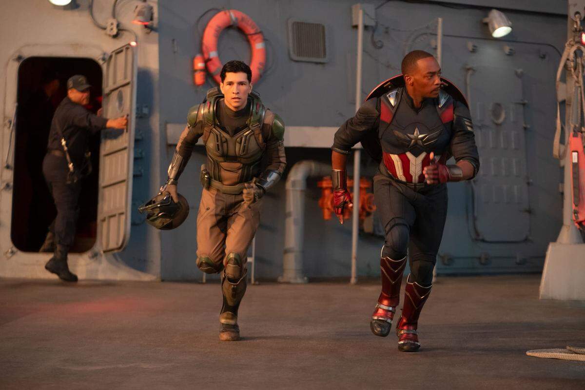 Danny Ramírez and Anthony Mackie in a scene from Captain America: Brave New World