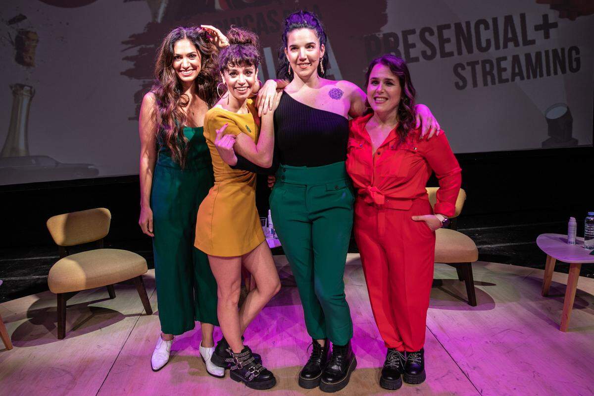 Elenco de ‘Las chicas de la culpa’: Malena Guinzburg, Fernanda Metilli, Connie Ballarini y Natalia Carulias.