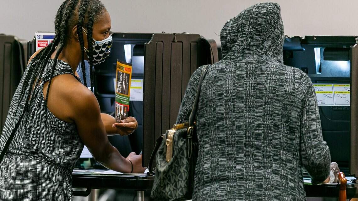 How safe is it to vote in person in South Florida? We asked infectious disease docs