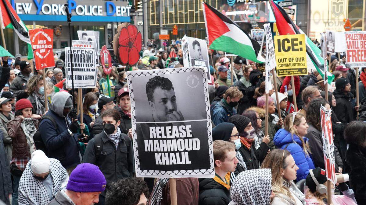 Across the U.S., communities have protested over the detention of undocumented immigrants. Recently at New York’s Times Square, protesters from Columbia University denounced the detention of Mahmoud Khalil.