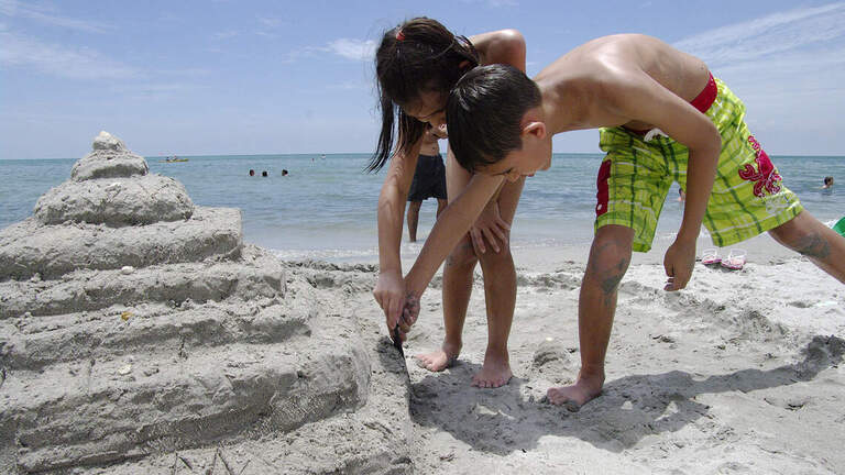 Emiten aviso sobre la calidad del agua para Crandon Park North
