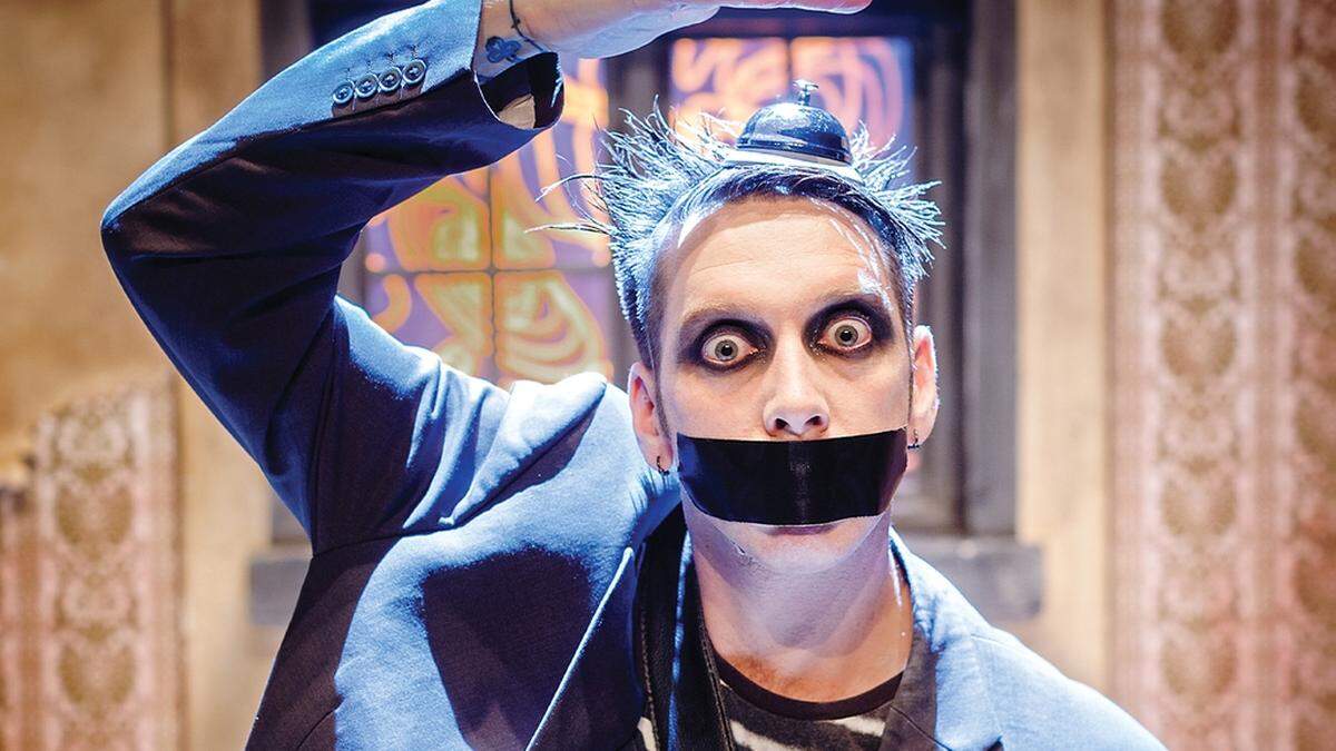 Vive el show de Tape Face en el Knight Concert Hall, Adrienne Arsht Center.