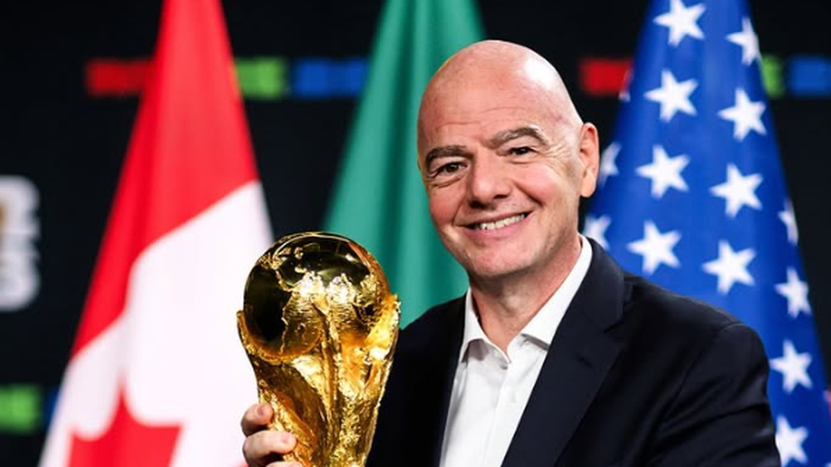 El presidente de la FIFA, Gianni Infantino,  expresó el martes que el “póster oficial de la Copa Mundial de la FIFA 2026 refleja la energía, la diversidad y la pasión compartida por el fútbol que definirán la edición más inclusiva en la historia de la competencia”.