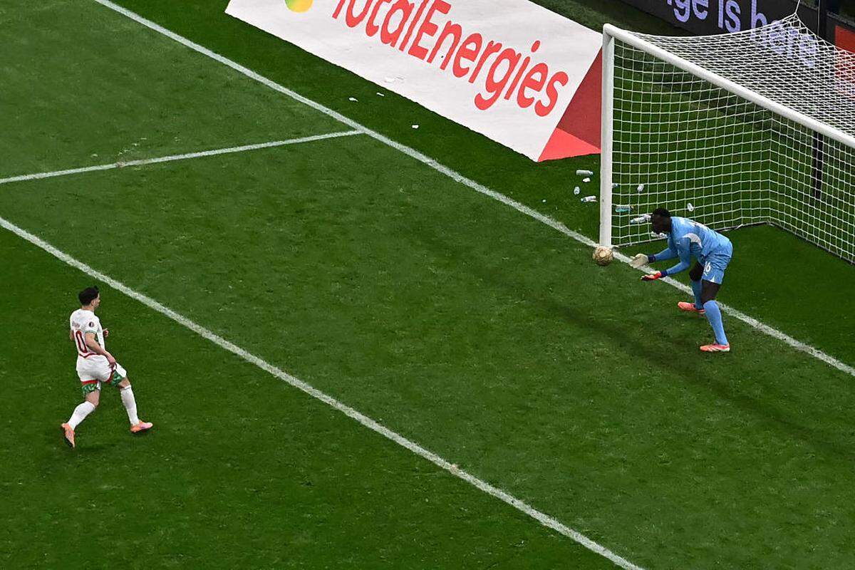 El jugador de Marruecos Brahim Díaz falló un penal estilo Panenka ante el arquero de Senegal Edouard Mendy en la final de la Copa de África, celebrada el domingo 18 de enero de 2026 en Rabat, Marruecos.   