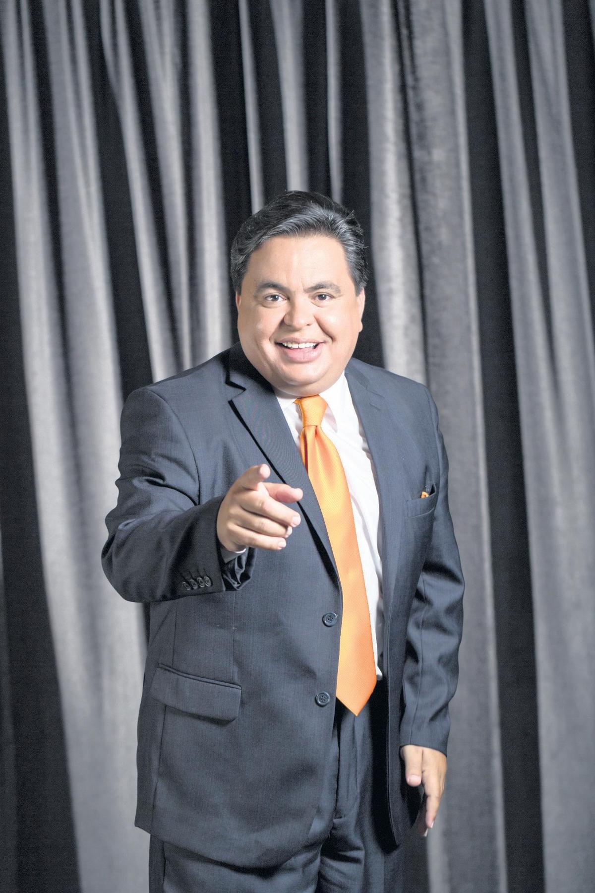 En UniVista TV se transmiten programas online y entre los mismos sobresale “El show de Carlucho”, que sale al aire de lunes a viernes, de 8 a 10 p.m.