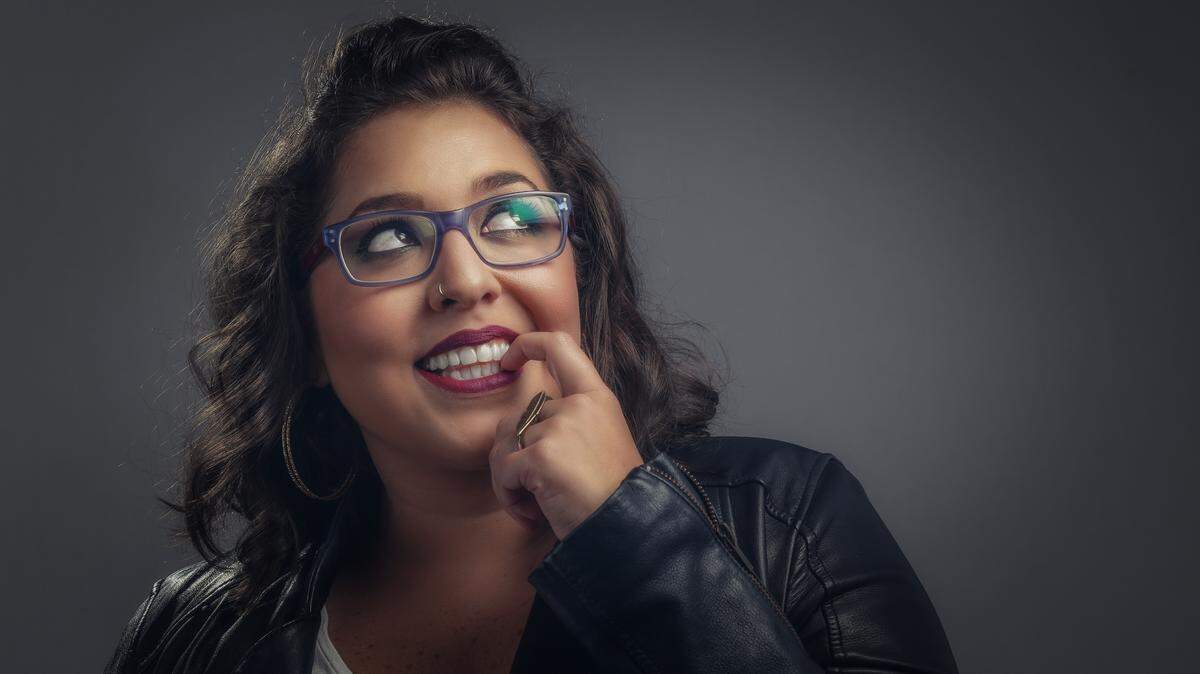 La Nadia María presenta el unipersonal “Check”.