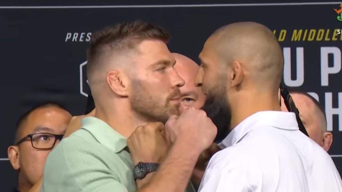 El lobo checheno Khamzat Chimaev (der.) quiere arrebatarle el trono al campeón sudafricano Dricus Du Plessis, en una pelea que promete choque de estilos y alta intensidad el sábado en Chicago. 
