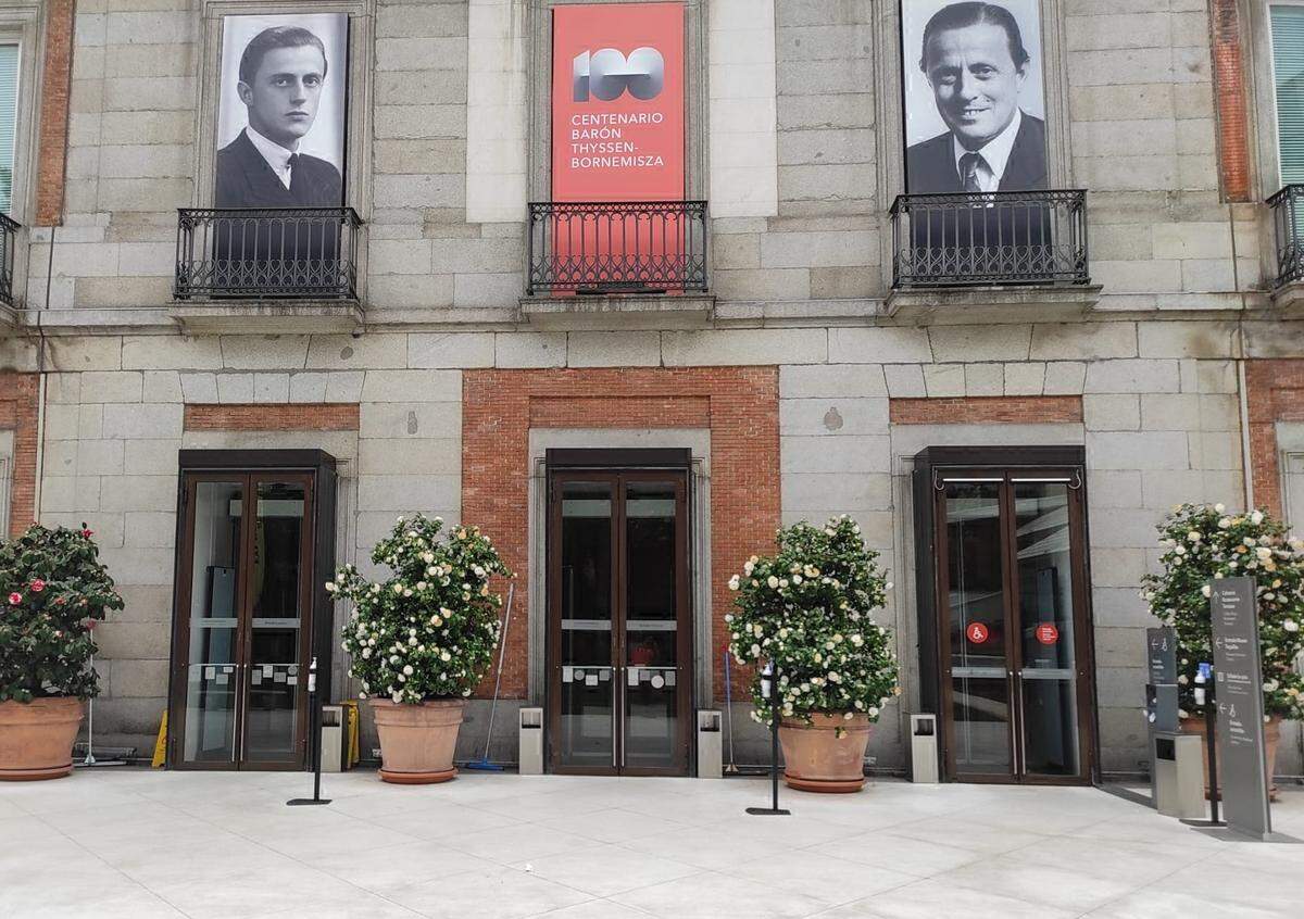 Entrada al Museo Nacional Thyssen Bornemisza en Madrid.