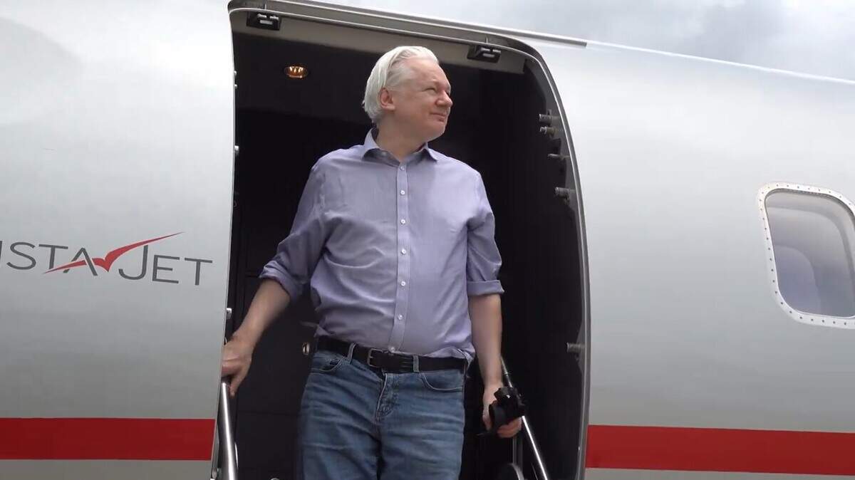 Una jueza de las Islas Marianas del Norte, territorio de Estados Unidos, dictó sentencia contra el fundador de WikiLeaks, Julian Assange permitiéndole volver a su Australia natal como un hombre libre.