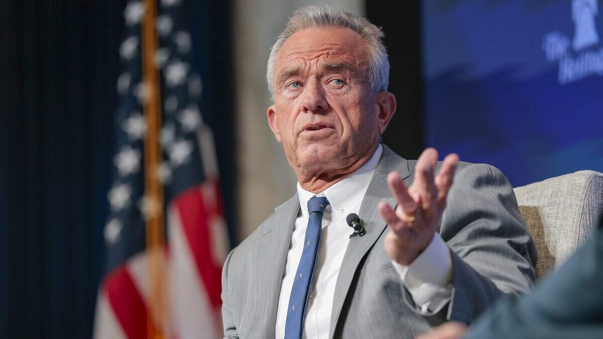 El secretario de Salud y Servicios Humanos de Estados Unidos, Robert F. Kennedy Jr., habla en la Fundación Heritage el 9 de febrero de 2026 en Washington, DC.