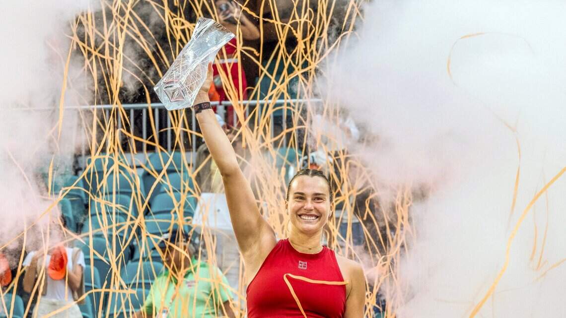 Como un trueno en la cancha, Sabalenka tumba a la esperanza local y se proclama campeona del Miami Open