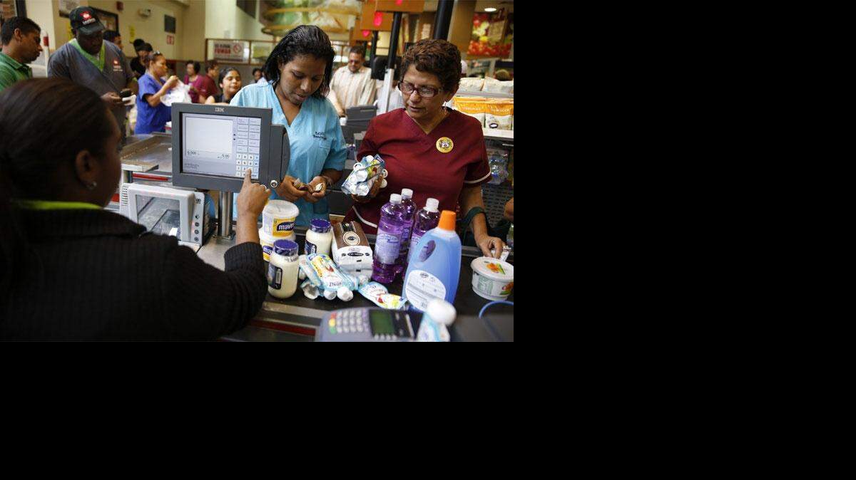 La inflación alcanzó 180,9% en 2015, según el Banco Central. AFP-Getty Images