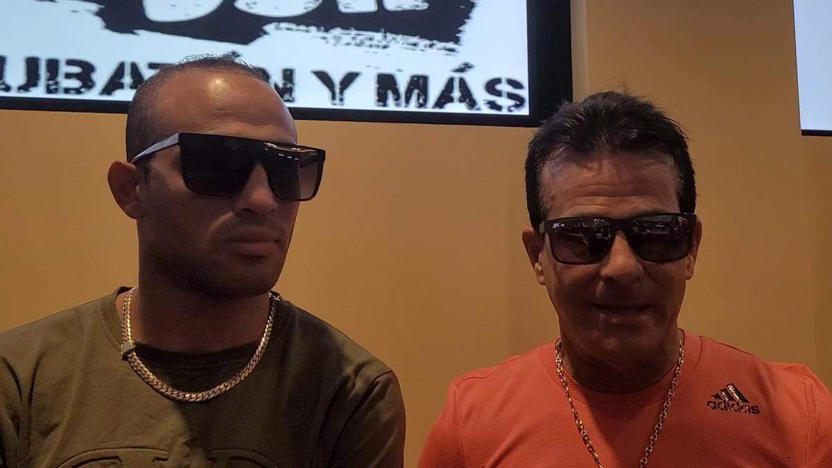 Liván Navarro (izq.) enfrentará al mexicano Silverio Ortiz, un veterano de mil batallas, que habrá de probar su nivel y su aclimatación a un cambio de empresa y entrenador, ahora que es preparado por el técnico Eufrasio González.
