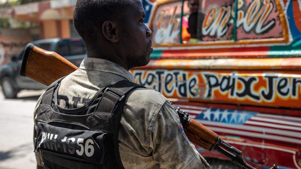 The Haiti National Police is increasingly being outmatched by rival armed gangs that have expanded their reach beyond Port-au-Prince, the capital.
