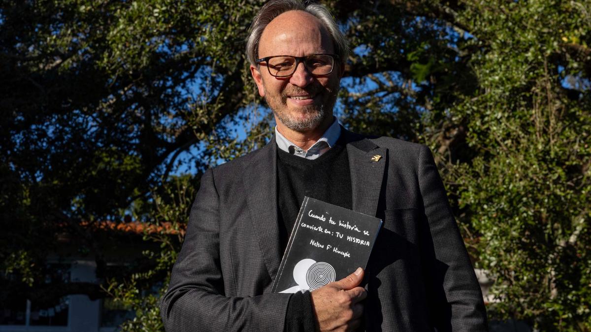 “Mi historia es la de muchos que sufren, que tienen heridas profundas y no han logrado sanarlas”, dice Nelson Hincapie, que decidió contar la parte más dura de su vida, y también los buenos momentos del presente en ‘Cuando tu historia se convierte en: Tu historia’.