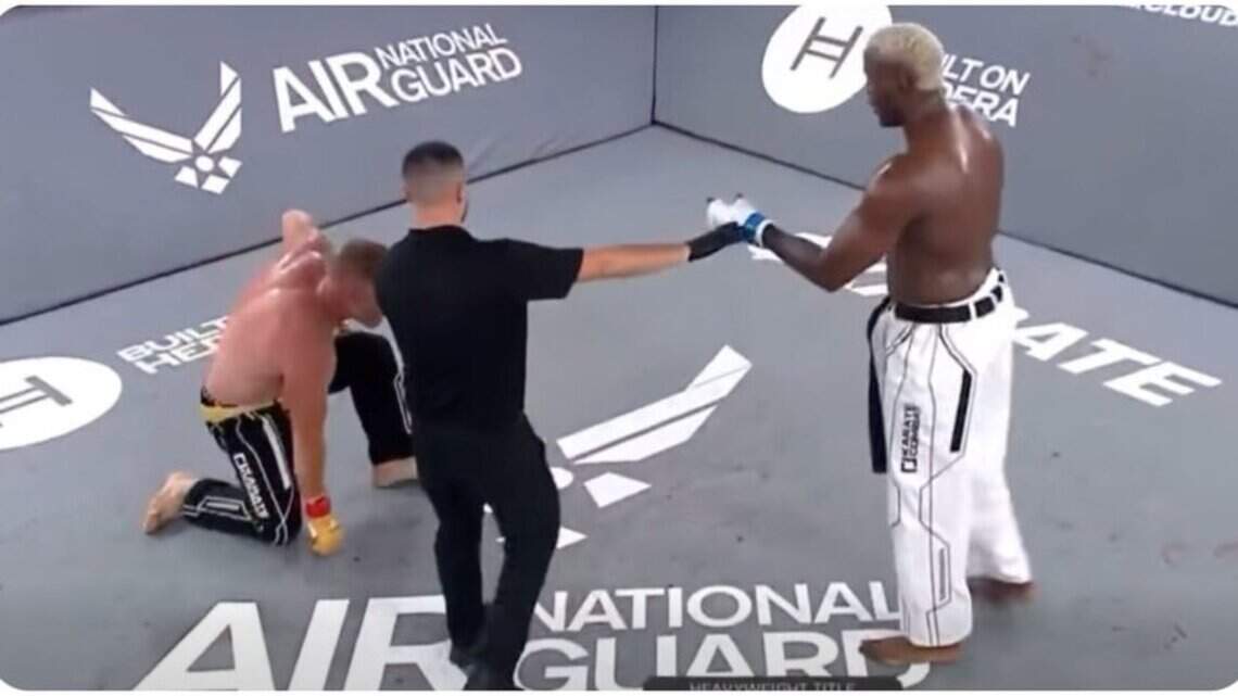 Gigante cubano se corona en Miami con un nocaut que retumbó en todo el foso de Karate Combat