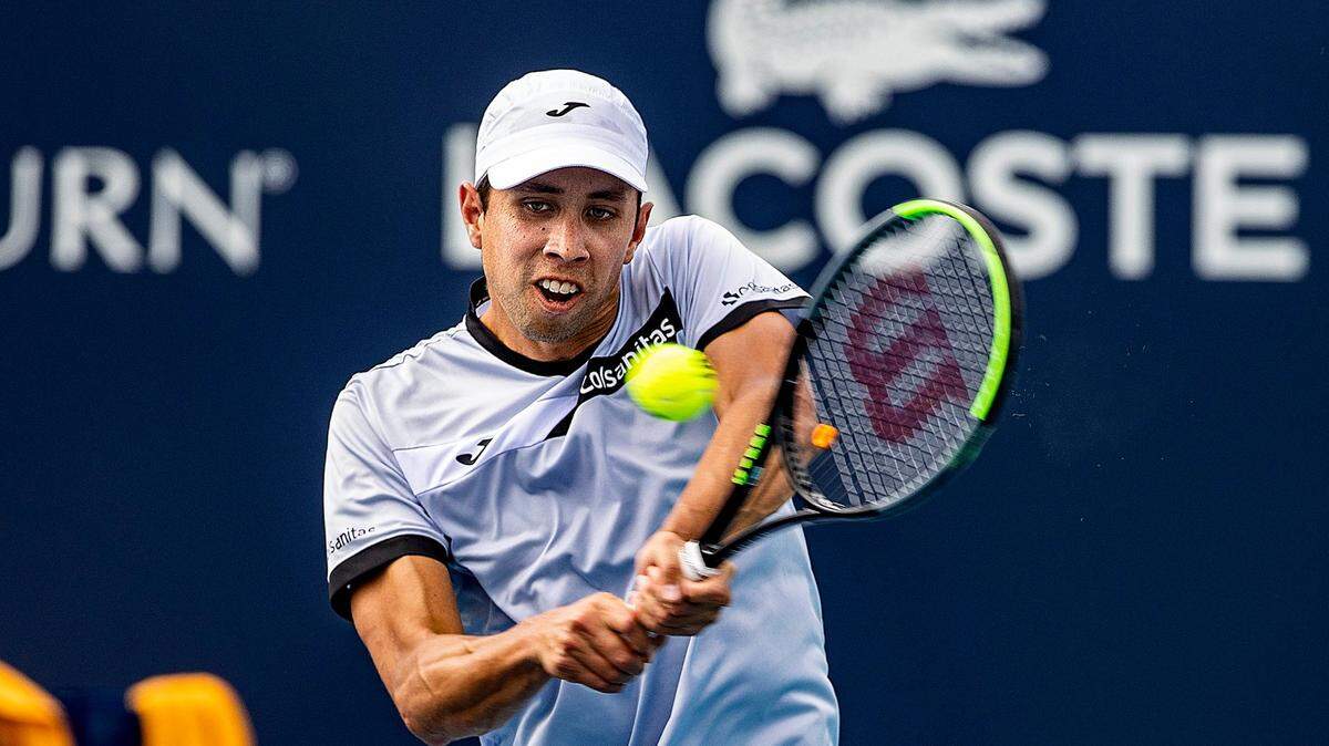 El colombiano Daniel Elahi Galán sucumbió en dos sets (6-4, 6-2) ante el estadounidense Mackenzie McDonald, el jueves 23 de marzo de 2023 en Miami.