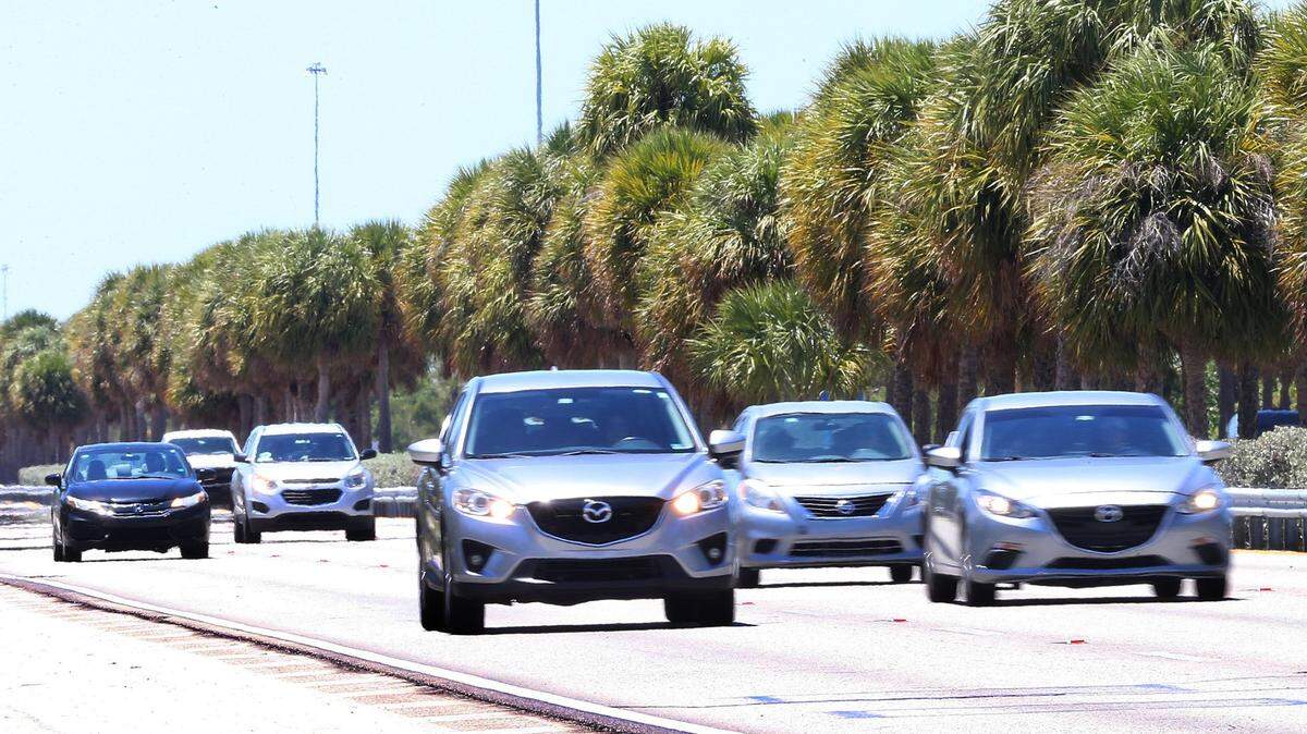 A new Florida law requires drivers to keep it down. Drivers who crank up the tunes around churches, hospitals or schools, or audible past 25 feet could face hefty fines. 