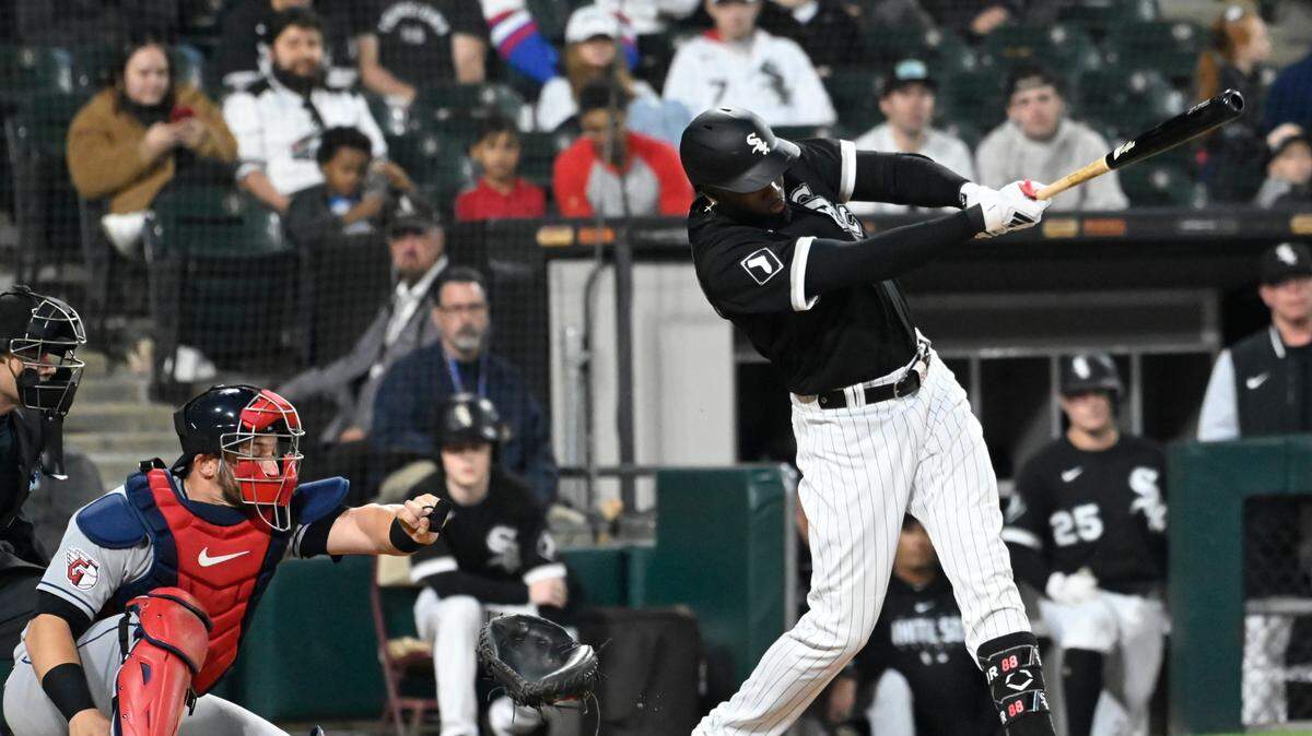 El jardinero de los Medias Blancas Luis Robert tiene 12 jonrones, la máxima cifra en la Liga Americana. 