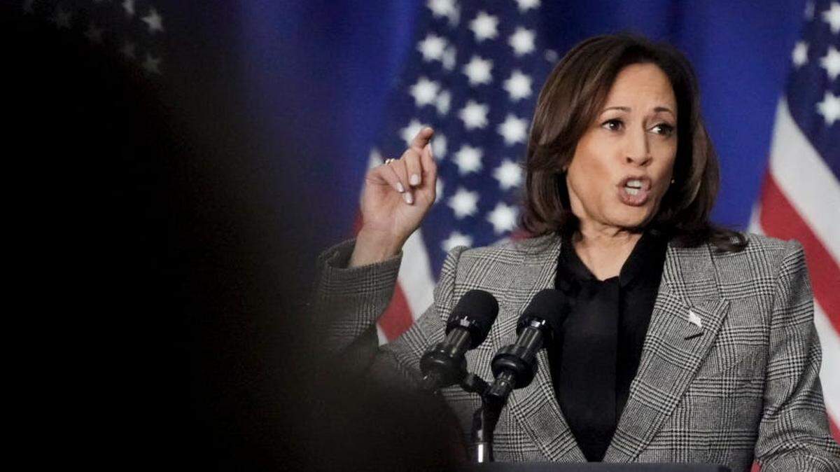 La vicepresidenta de los Estados Unidos, Kamala Harris, pronuncia un discurso en su gira de Lucha por las Libertades Reproductivas el lunes 22 de enero de 2024 en Big Bend, Wisconsin. 