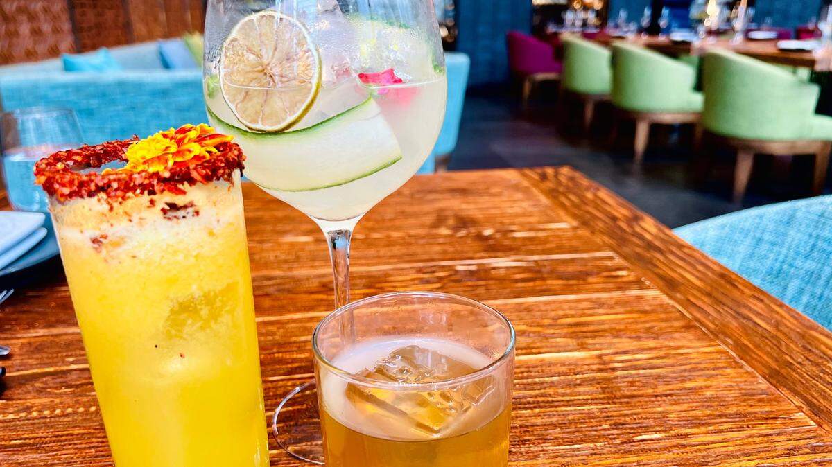 El menu de cócteles en el restaurante Hutong en Brickell es variado