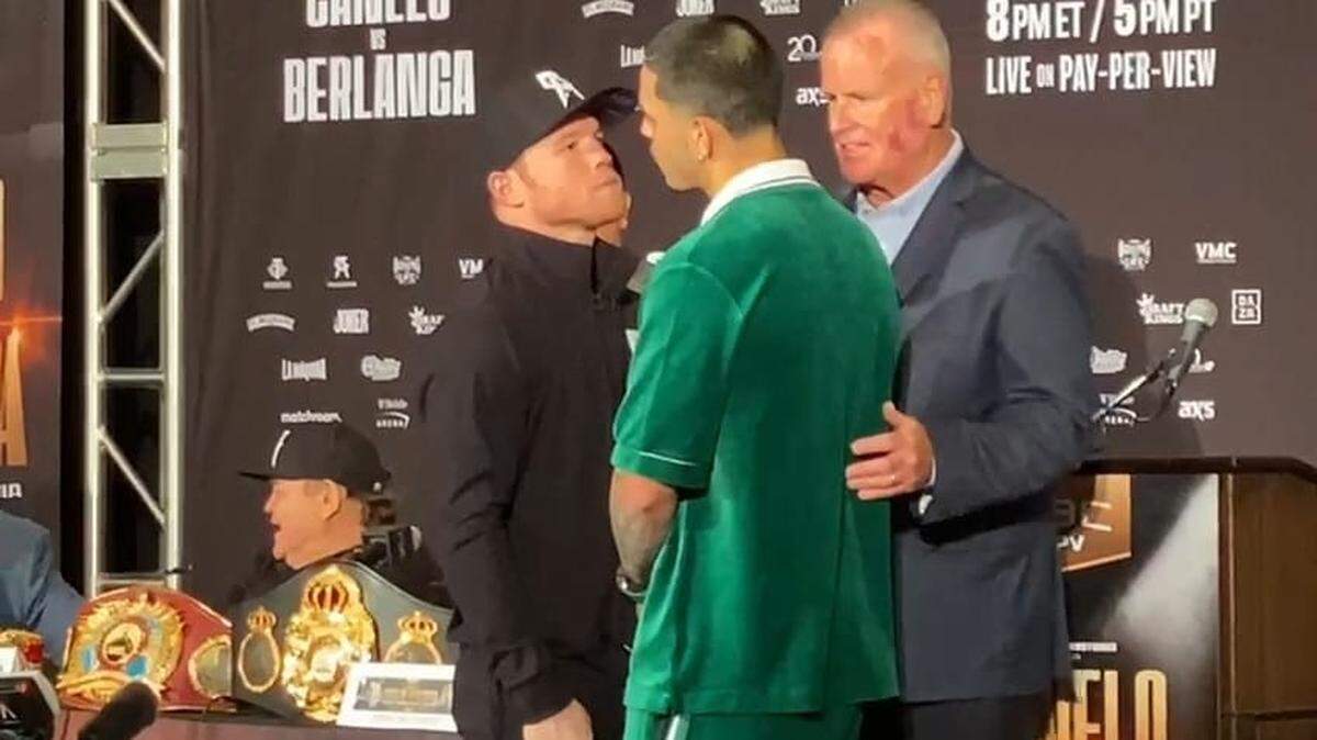 Saúl “Canelo’’ Álvarez (izq.) ha maniobrado de manera inteligente para enfrentar a un oponente poco deseado y que nada le aporta a su legado. Edgar Berlanga es un boxeador sobrio, de innegable pegada, pero nada más.