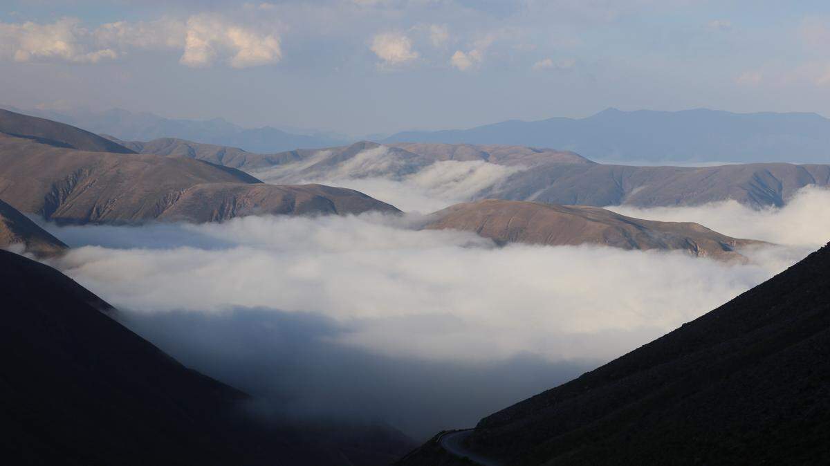 Cordillera de los Andes vista desde las nubes.