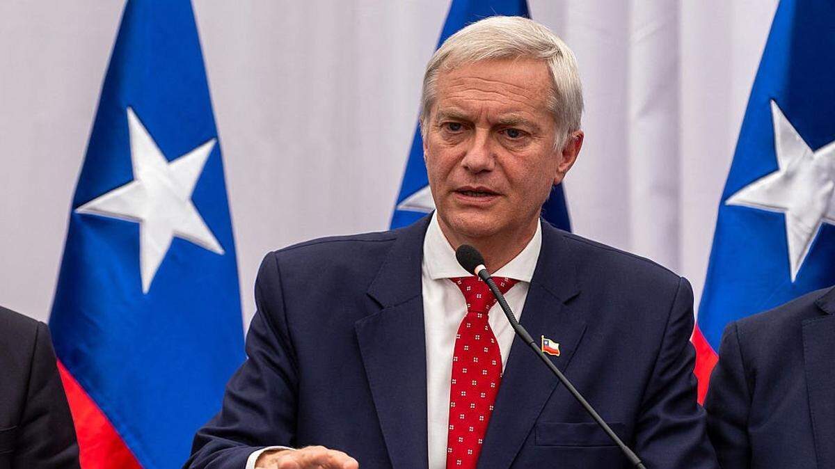 Chile's presidential candidate Jose Antonio Kast of the Republican Party speaks during a press conference to present his proposals on border protection and measures against illegal immigration, at his campaign headquarters in Santiago, on October 29, 2025. Chile will hold the presidential election on November 16, 2025. (Photo by Raul BRAVO / AFP) (Photo by RAUL BRAVO/AFP via Getty Images)