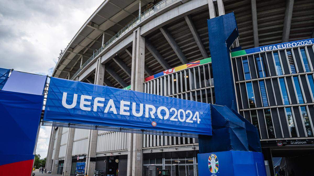 Una vista general del Fráncfort Arena, uno de los estadios que servirá de sede a la Eurocopa en Alemania.