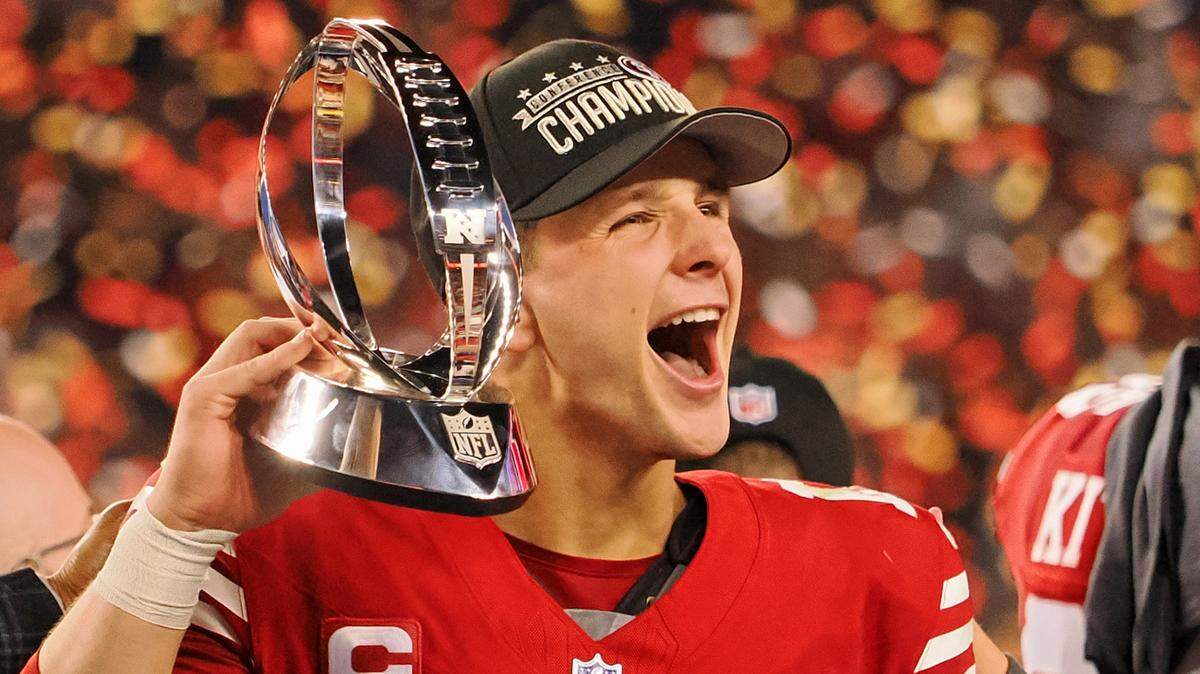 Brock Purdy lanzó para 267 yardas y un touchdown y los 49ers de San Francisco remontaron una desventaja de 17 puntos al medio tiempo para vencer el domingo 34-31 a los Lions de Detroit para llegar al Super Bowl.