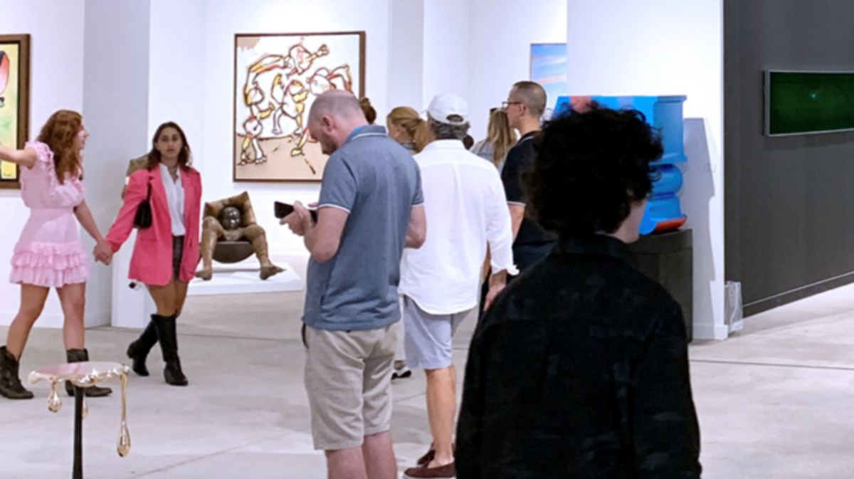 Art Miami 2023 comenzará con la muy esperada vista previa VIP, el martes 5 de diciembre, antes de abrir al público del 6 al domingo 10 de diciembre en su enclave junto a la bahía de Biscayne.