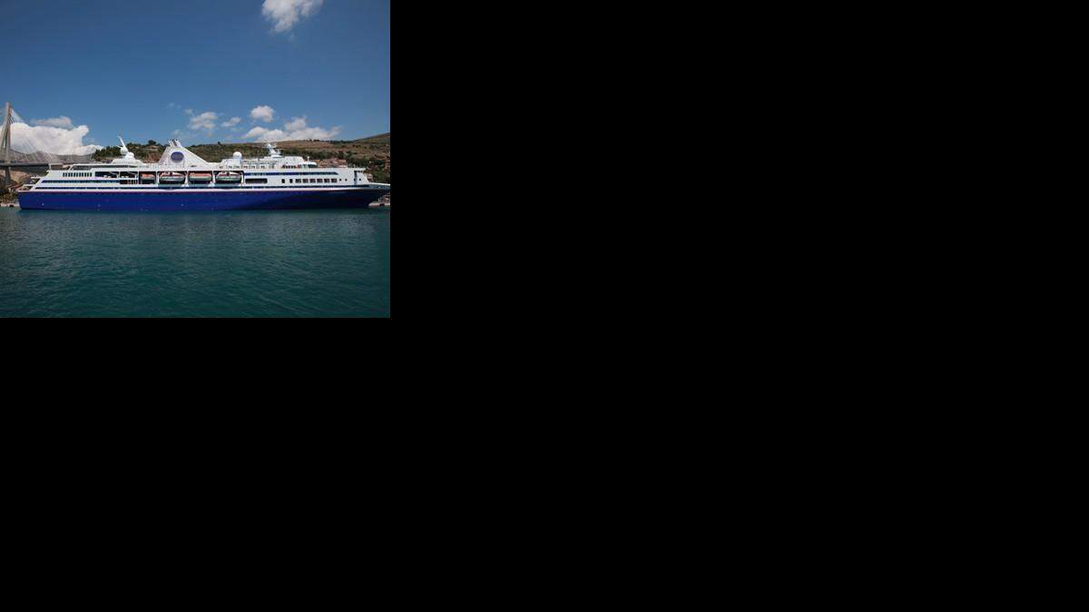 Foto del M.V.Explorer