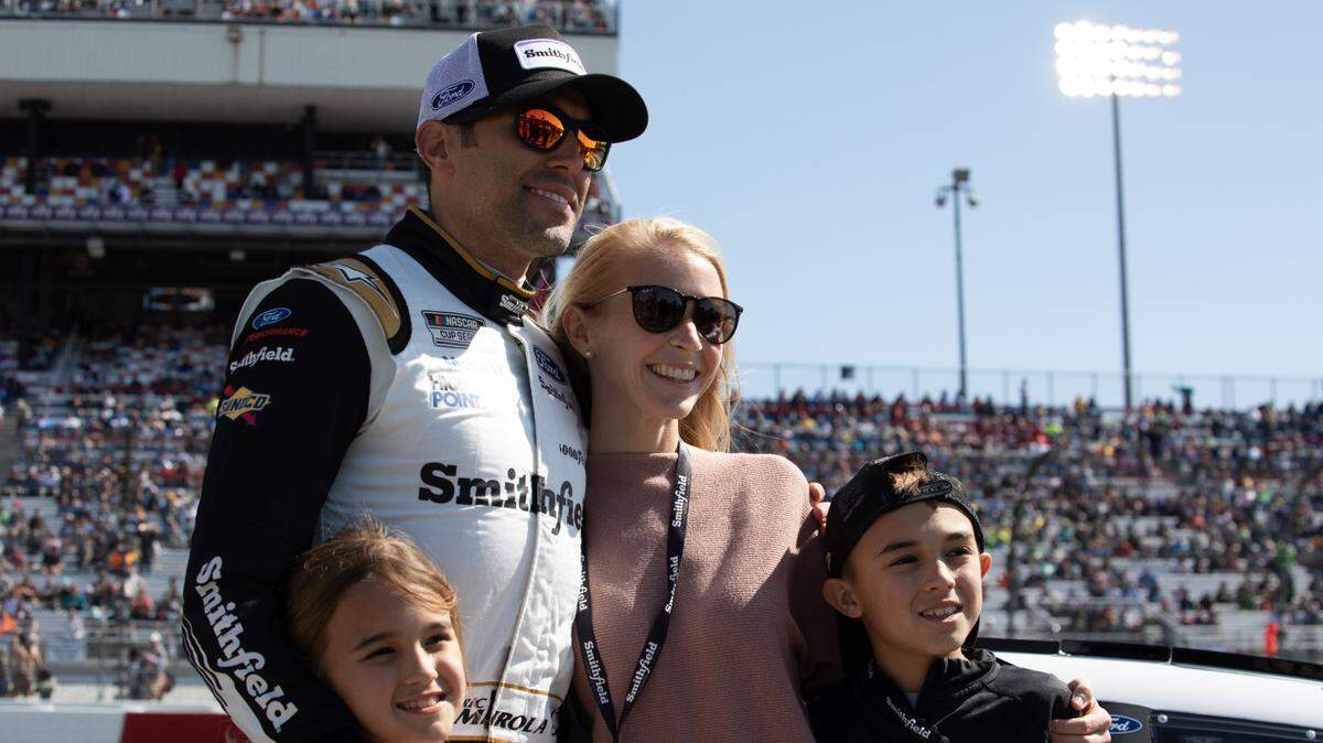 La famlia Almirola en abril del 2022: Abby, Aric, Janice y Alex (de izq. a der.).