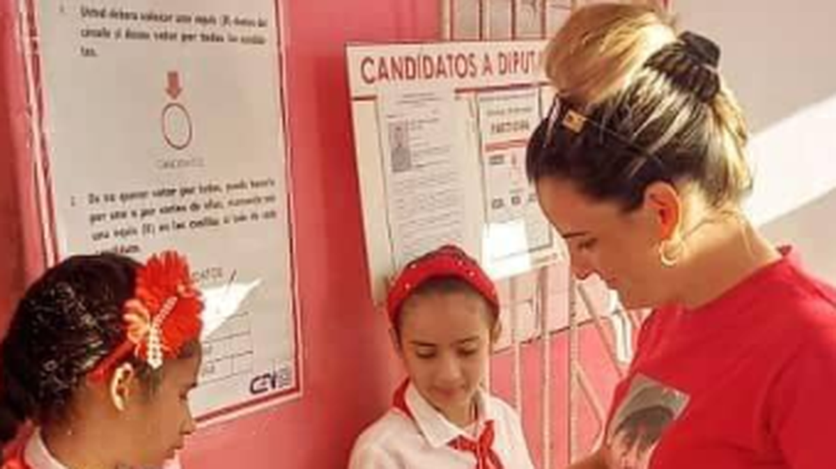 Cuban electoral authorities reported a higher-than-expected participation rate in the National Assembly elections on Sunday.