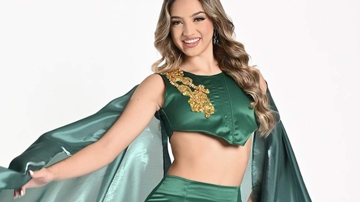 Isabella Toledo 