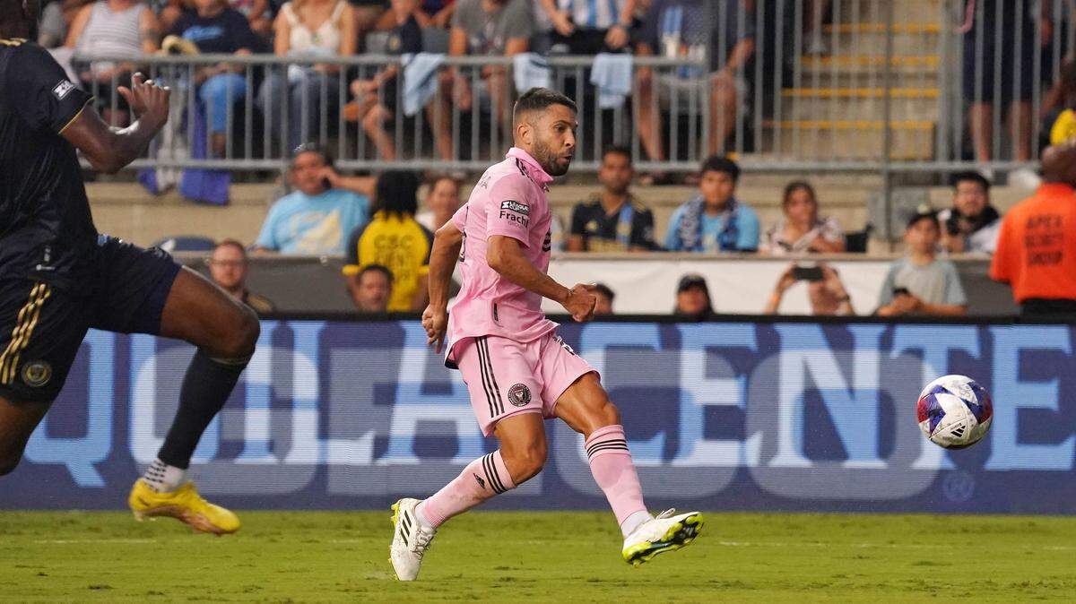 El defensa del Inter Miami Jordi Alba anotó un gol contra Philadelphia Union, en el partido de semifinal de la Leagues Cup, celebrado el 15 de agosto de 2023 en Filadelfia.