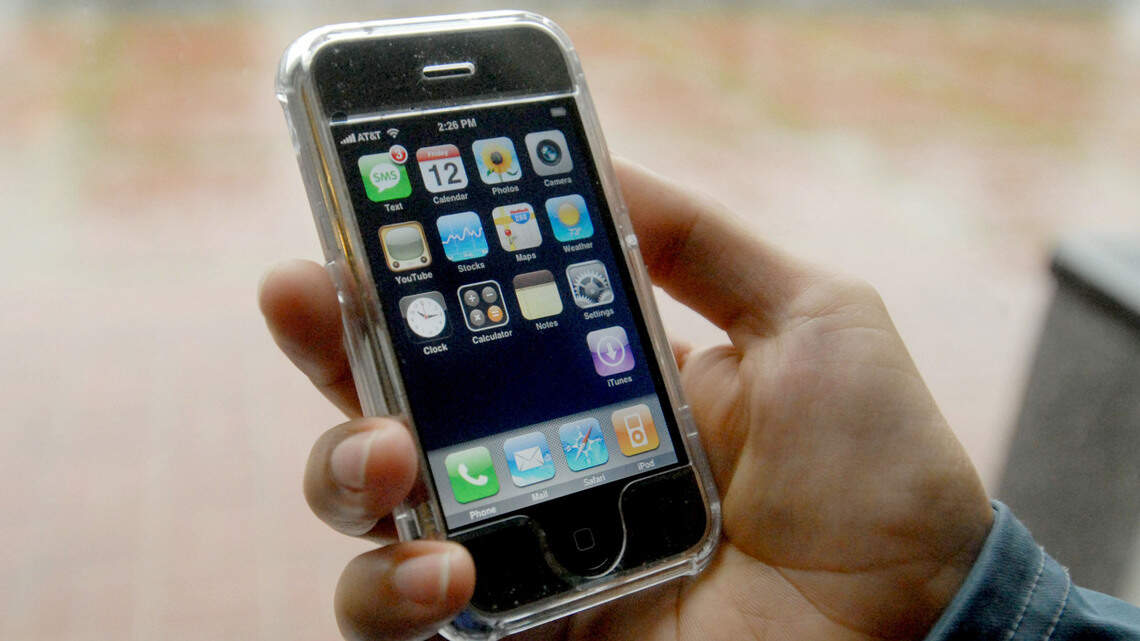 Precio récord: un iPhone se vende por $190,000