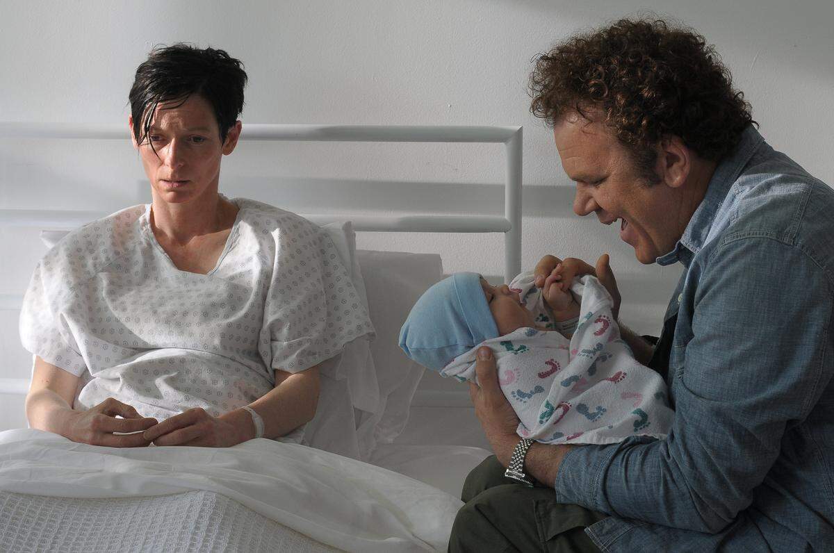 'We need to talk about Kevin' (2011) dirigida por Lynne Ramsay con las actuaciones de Tilda Swinton, John C. Reilly y Ezra Miller en O Cinema Miami Beach.