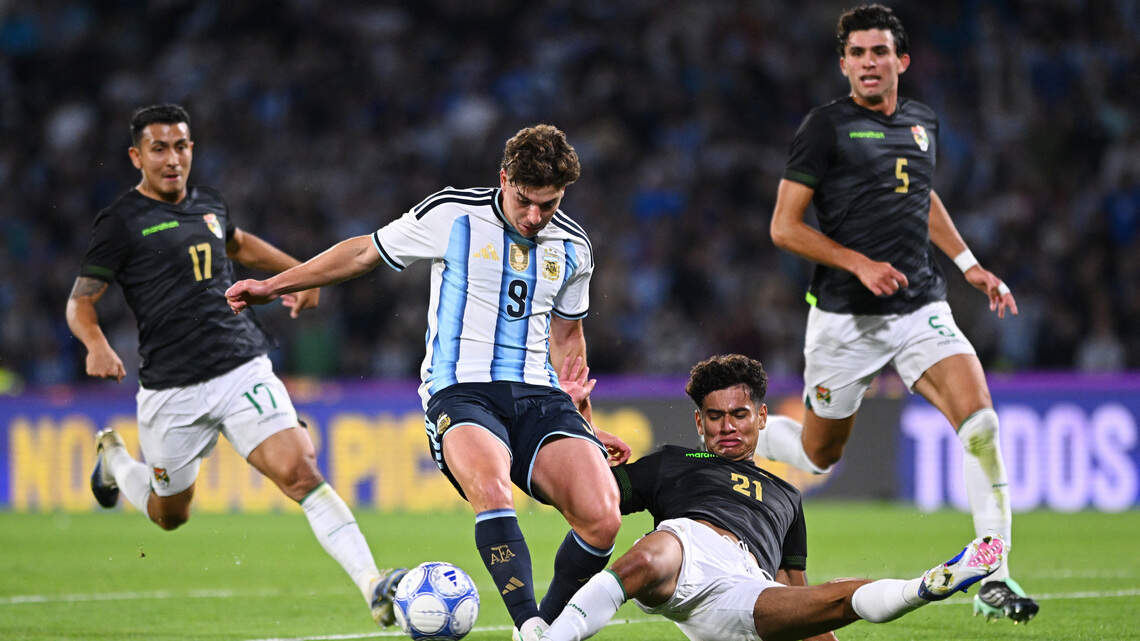 La nueva era sin Messi arranca con paso firme: Argentina golea en su primer amistoso después del Mundial