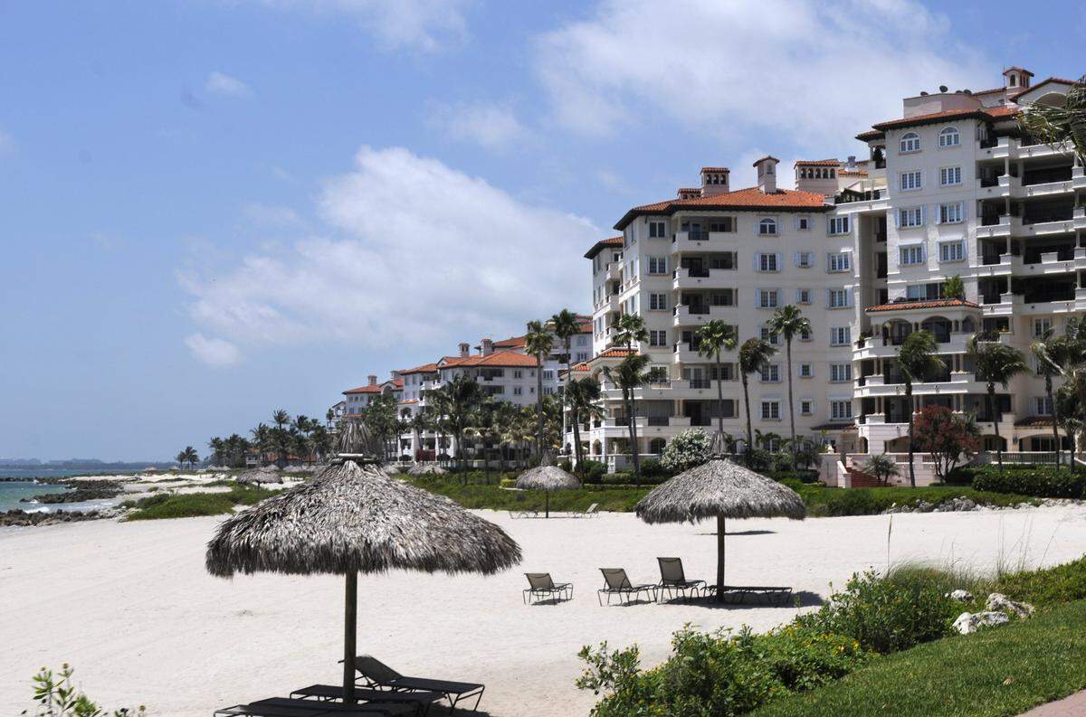 Los apartamentos de Fisher Island en Miami Beach han aumentado su valor interanual un 66 por ciento por lo que el vecindario subió en la lista de los códigos postales más caros de Estados Unidos.