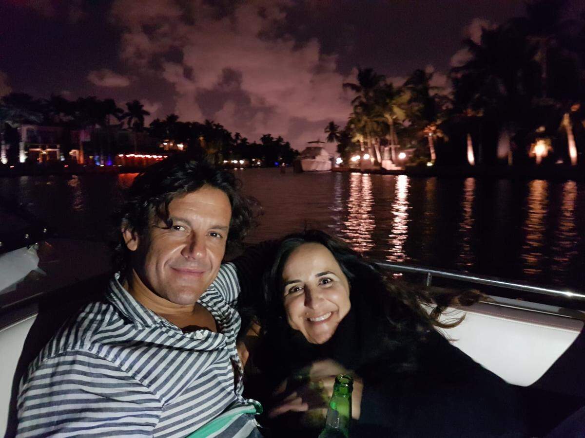 José Barrios y Begoña Fernández Pellicer, felices en Miami.
