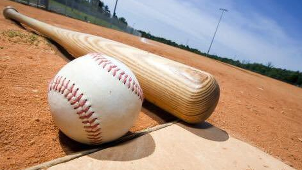 Este domingo en el Tamiami Park están programados para las 10 am. los partidos entre Bóer vs. Tecnotrópolis y la Isla vs. León, a las 2 pm. También chocarán Industriales vs. Caribes y Matagalpa vs. Venezuela.