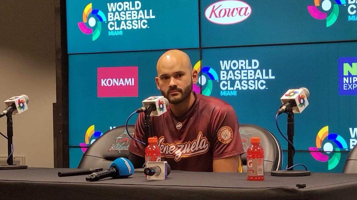 PABLO LOPEZ fue muy importante en el triunfo de Venezuela sobre Puerto Rico.