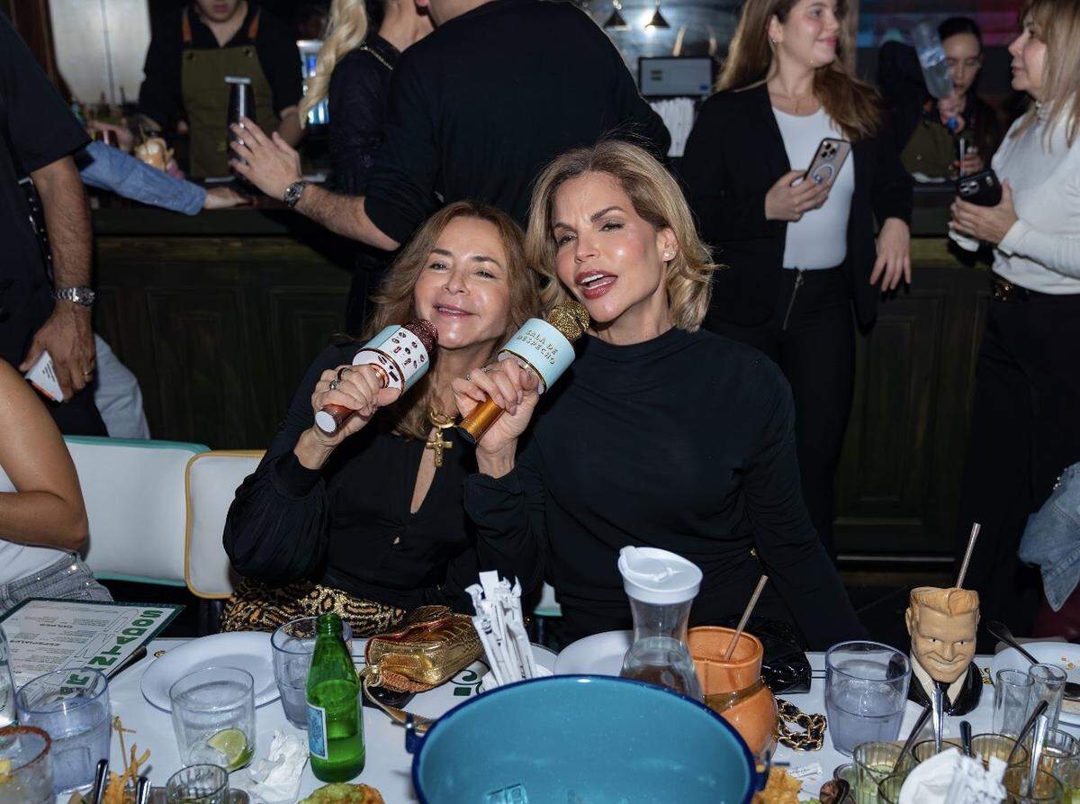 Irma Martínez y Diana March.