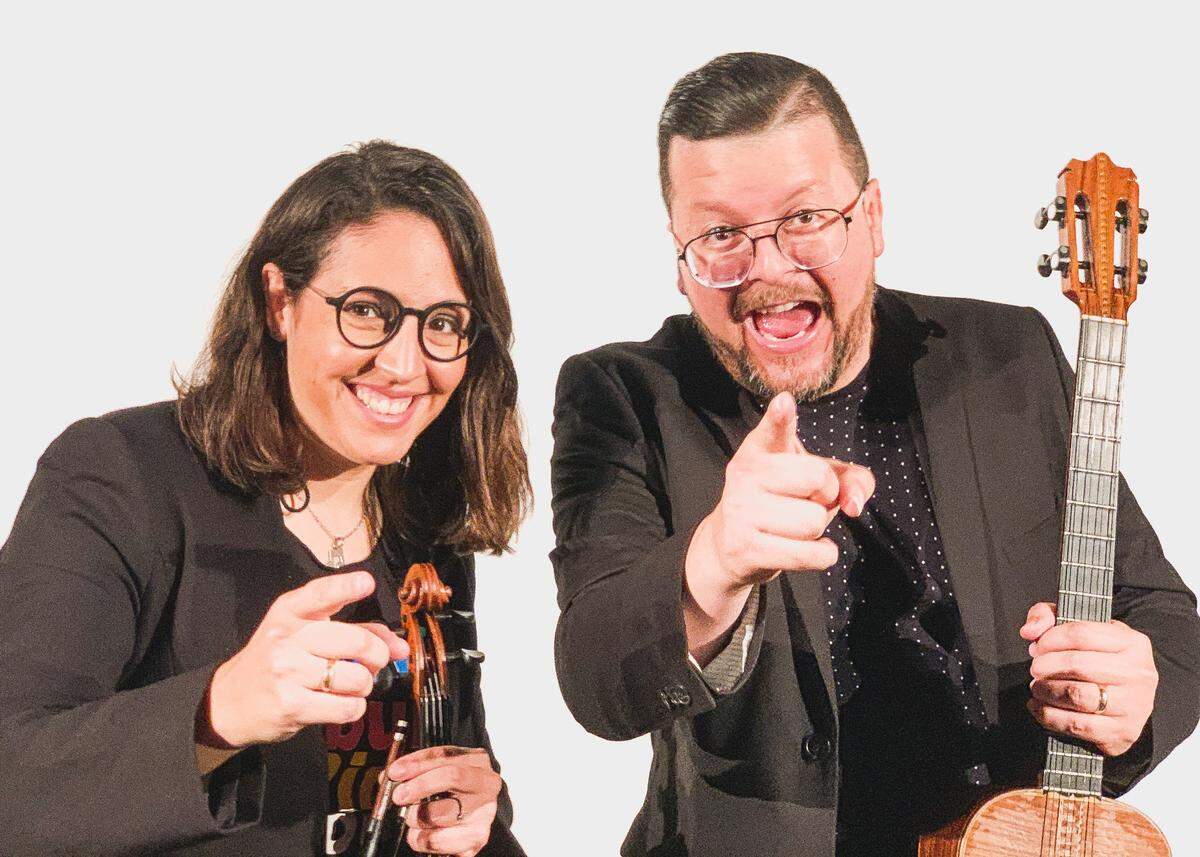 Daniela Padrón y Henry Linares presentarán el concierto ‘ A 8 Cuerdas’.